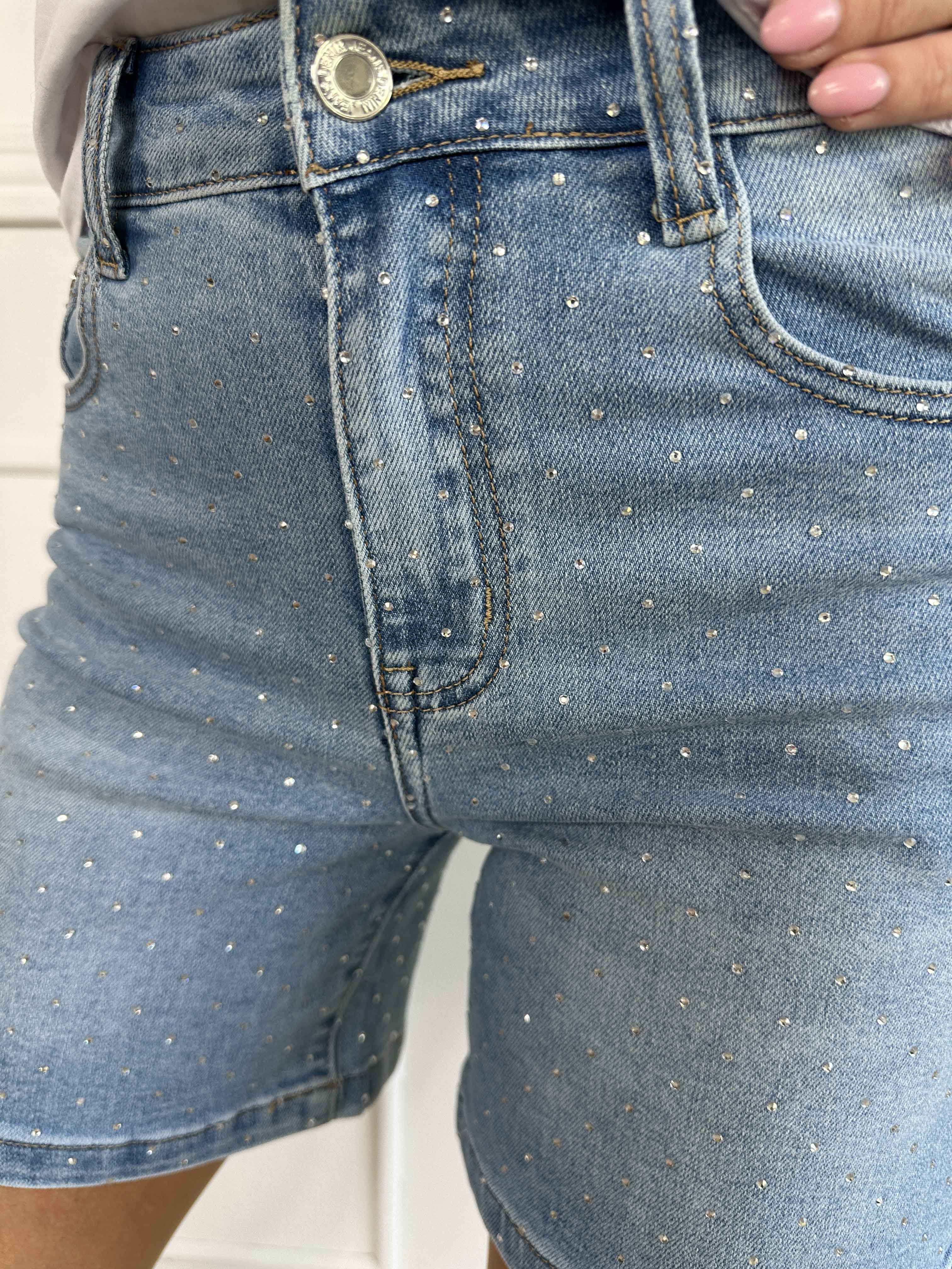 Karla - Denimshorts pyntet med similisten